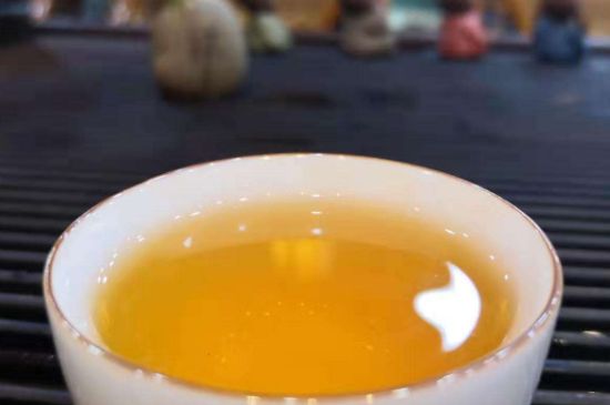 紅茶加姜片的禁忌，姜紅茶的危害