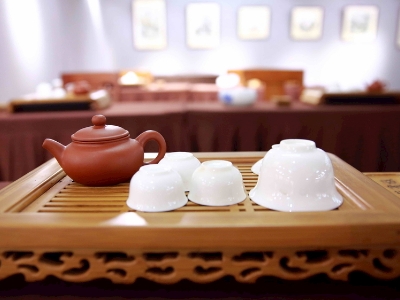 千萬(wàn)別做兼職茶藝師，女人學(xué)茶藝好嗎？