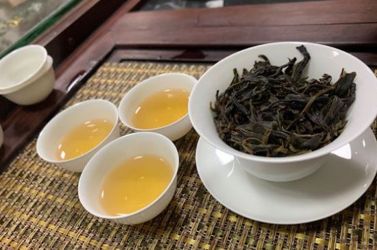 哪些茶適合泡功夫茶，功夫茶應(yīng)該配什么茶葉