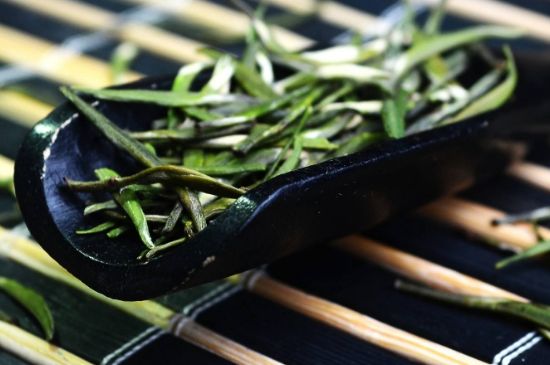 老茶和新茶哪個好，老茶好喝還是新茶好喝