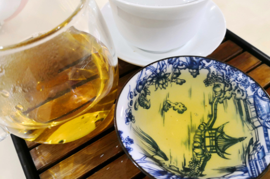 普洱茶十大學(xué)費(fèi)茶排名，吉普H是學(xué)費(fèi)茶？