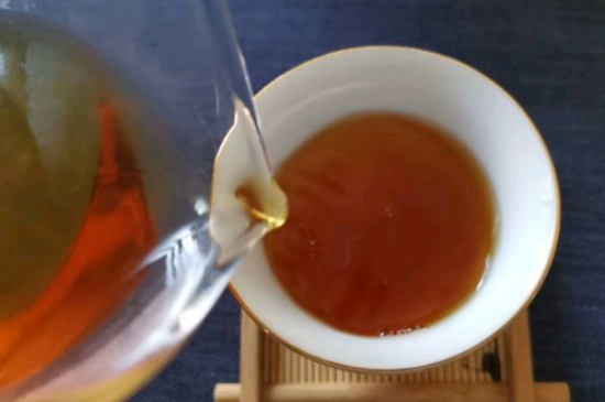 普洱茶十大學(xué)費(fèi)茶排名，吉普H是學(xué)費(fèi)茶？