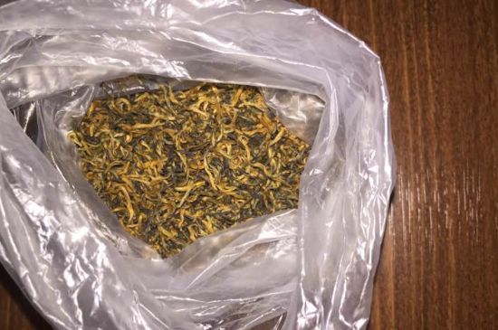 金駿眉染色鑒別帶圖，金駿眉染色如何分辨