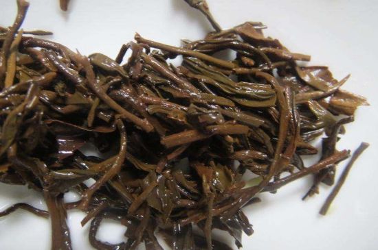 怎樣鑒別金駿眉的好壞，金駿眉紅茶的鑒別方法