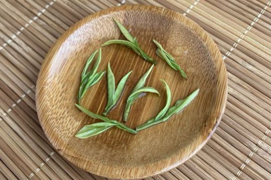 安吉白茶夏天怎么保存，安吉白茶能冷凍儲(chǔ)存嗎？