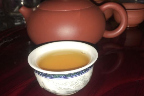 200一斤的茶葉算不算好，兩百一斤買(mǎi)的是中低檔茶