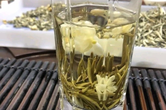 茉莉花花茶能煮嗎，喝茉莉花茶適合煮好還是泡好？