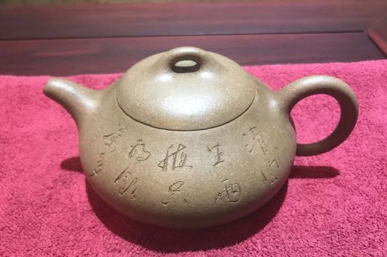 紫砂壺養(yǎng)10年后會是什么樣，紫砂壺養(yǎng)10年后圖片