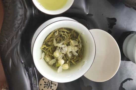 茉莉泡水禁忌，喝茉莉茶葉有什么禁忌