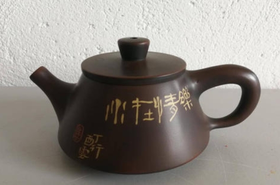 四大名陶哪個泡茶最好，中國四大名陶主要泡什么茶？