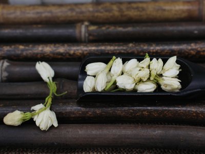 茉利花茶有什么功效作用，不適合什么人喝？