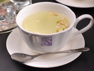 茉利花茶有什么功效作用，不適合什么人喝？