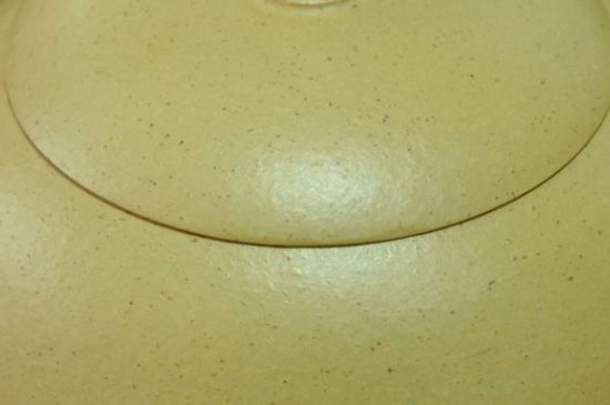 本山綠泥紫砂壺小黑點(diǎn)多嗎，真正本山綠泥會吐黑嗎？