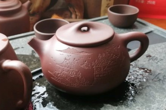 紫砂開壺和不開壺的區(qū)別，<a href=http://m.nanfanggl.com/chaju/zisha/ target=_blank class=infotextkey>紫砂壺開壺</a>的正確方法及開壺建議