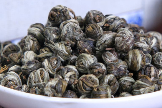 茉莉龍珠一次泡幾顆，茉莉龍珠一一杯放幾顆