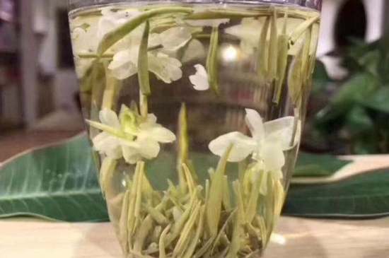 茉莉銀針適合什么人喝，茉莉銀針茶有什么功效