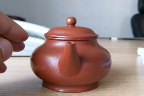 大紅袍和朱泥哪個(gè)好，為什么不能買大紅袍壺