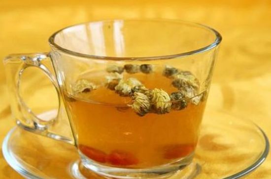 菊花茶的最佳搭配有哪幾樣，菊花茶和什么搭配喝效果好？