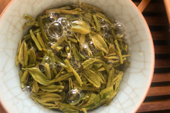 什么綠茶茶葉唇齒留香，哪個(gè)品種綠茶香氣好？
