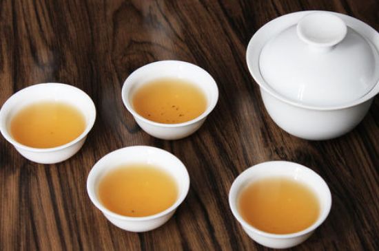 大紅袍四大品種有哪些，大紅袍的種類和著名品種特點(diǎn)介紹