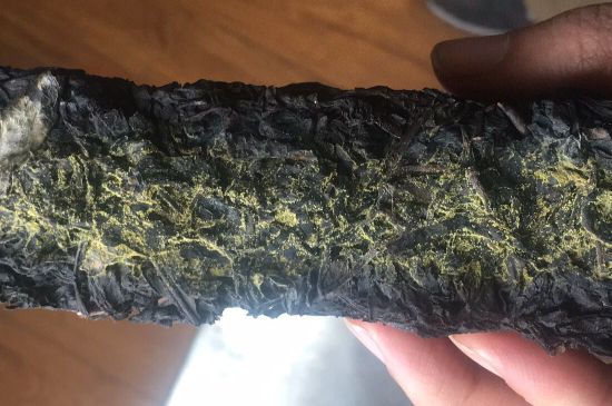 怎么知道涇渭茯茶是否變質(zhì)，茯磚茶金花和發(fā)霉的區(qū)別