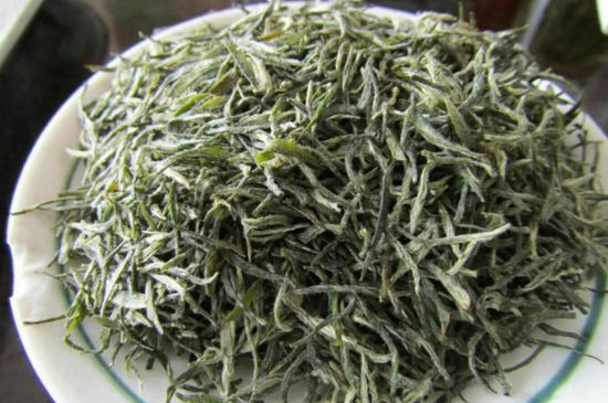 竹葉青和毛尖的區(qū)別，毛尖和竹葉青怎么分辨？