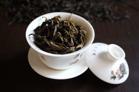 鋸朵仔跟鴨屎香哪個貴，鋸朵子和鴨屎香哪個好喝？