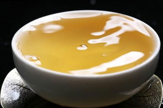 綠茶加重濕氣？濕氣體質(zhì)寒的人能喝綠茶嗎