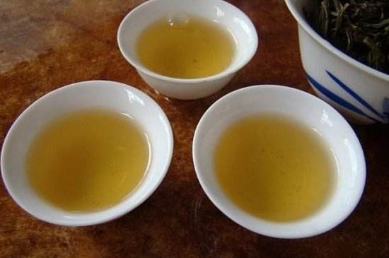 鴨屎香特點介紹，鳳凰單叢茶鴨屎香的口感和來歷