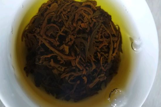 正山小種很細還很黑亮，正山小種越細越好嗎