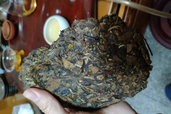 7年壽眉和2年白牡丹哪個(gè)好，老白茶壽眉與白牡丹的口感區(qū)別